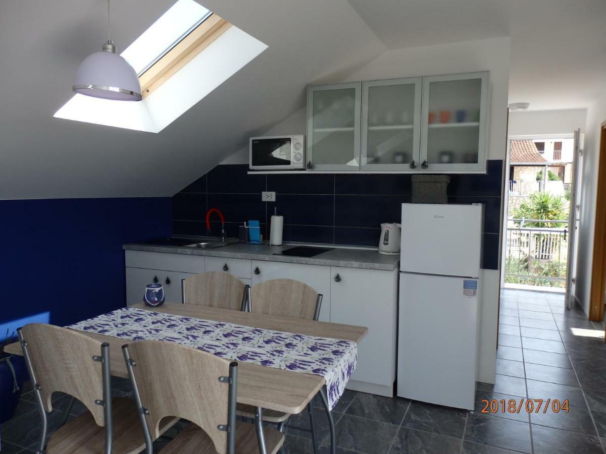 Apartman M&M Milna  Exteriér fotografie